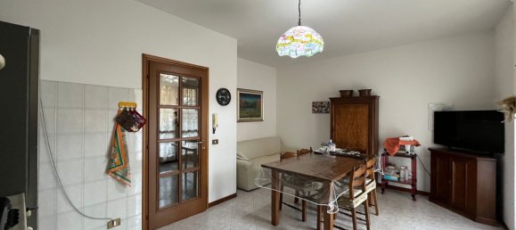 11 bedrooms House in Fidenza, Italy No. 358253 7