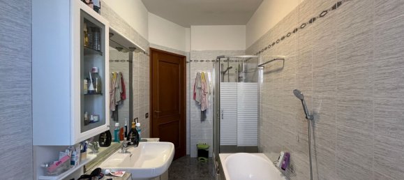 11 bedrooms House in Fidenza, Italy No. 358253 22