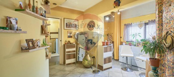 5 rooms Apartment in Montesilvano, Italy No. 136052 8