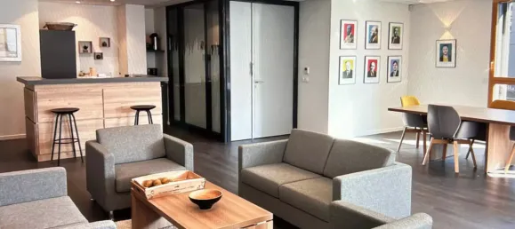 1 room Commercial property in Challes-les-Eaux, France No. 205017 3