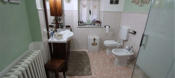 5-Zimmer Haus in Bosco Marengo, Italy, Nr. 214752 23