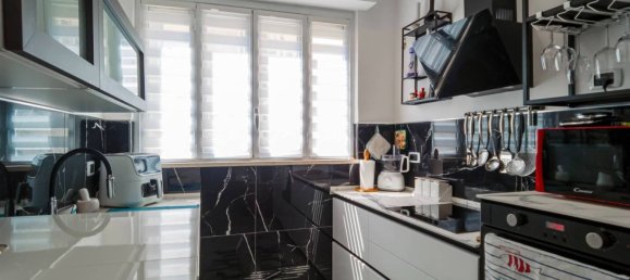 2 bedrooms Apartment in Rivoli, Italy No. 264128 4