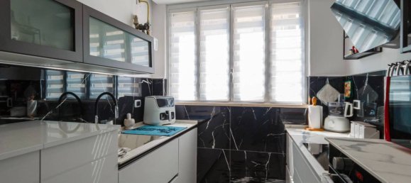 2 bedrooms Apartment in Rivoli, Italy No. 264128 5