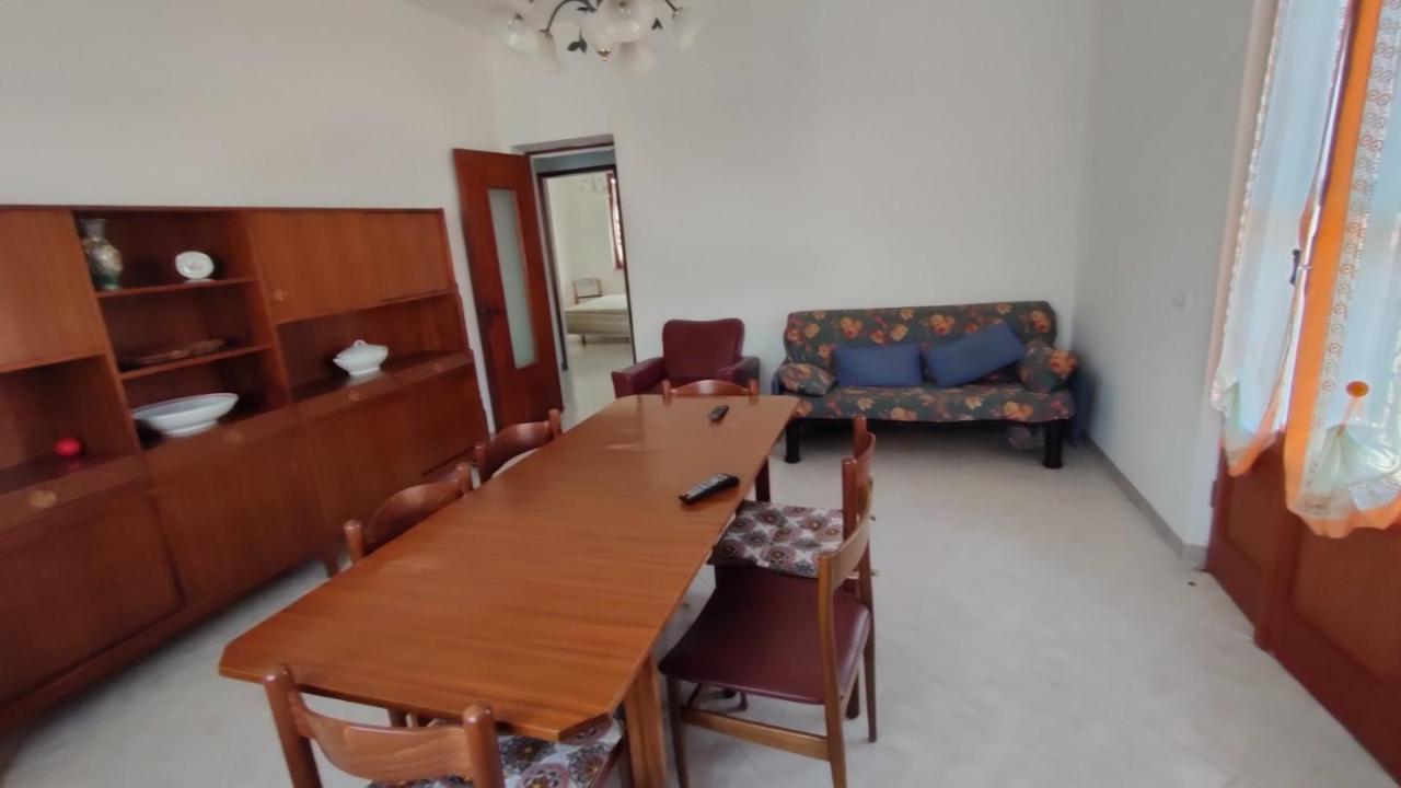4 rooms Apartment in Ameglia, Italy No. 174106