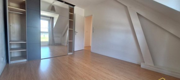 3 bedrooms House in Nantes, France No. 191001 5