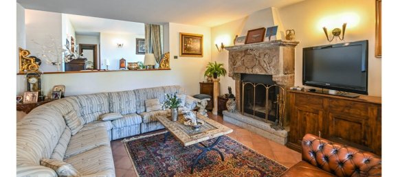 3 bedrooms Villa in Moresco, Italy No. 60283 20