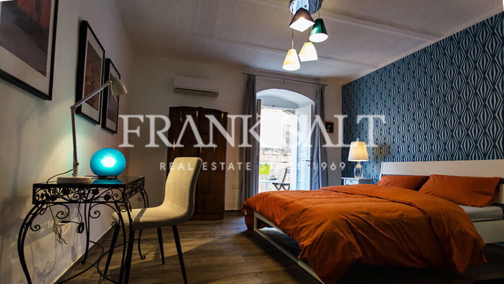 Casa de 1 dormitorio en Valletta, Malta No. 8867