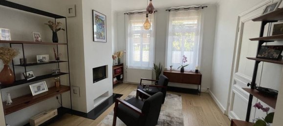 Casa de 3 dormitorios en Lambersart, France No. 333485 2