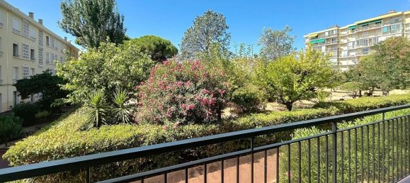 3 bedrooms Apartment in Frejus, France No. 278394 2