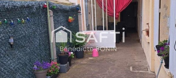 Adosado de 2 dormitorios en Montoire-sur-le-Loir, France No. 245982 7