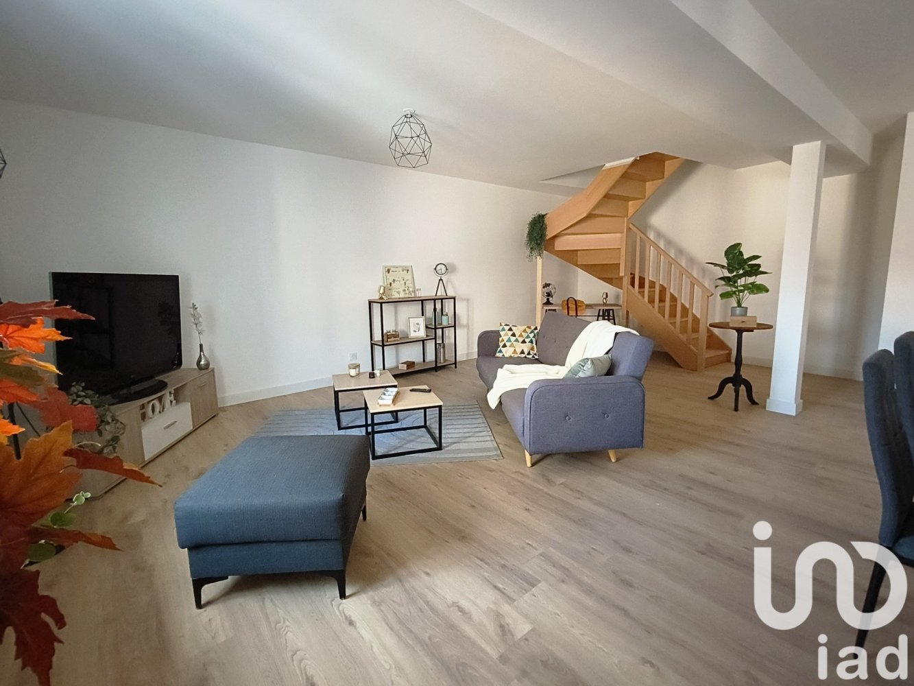 2 bedrooms Duplex in Saint-Laurent-de-Chamousset, France No. 274009