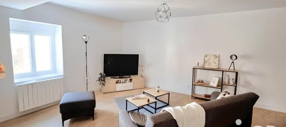 2 bedrooms Duplex in Saint-Laurent-de-Chamousset, France No. 274009 2