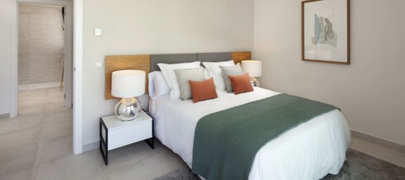 3 bedrooms Penthouse in El Paraiso, Spain No. 2934 20