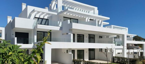 3 bedrooms Penthouse in El Paraiso, Spain No. 2934 4