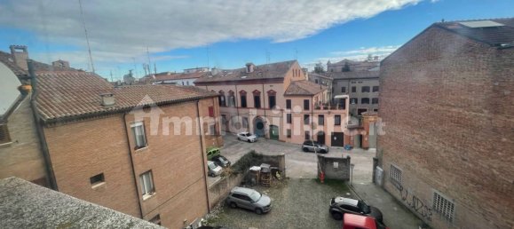 2 Schlafzimmer Wohnung in Ferrara, Italy, Nr. 136631 15