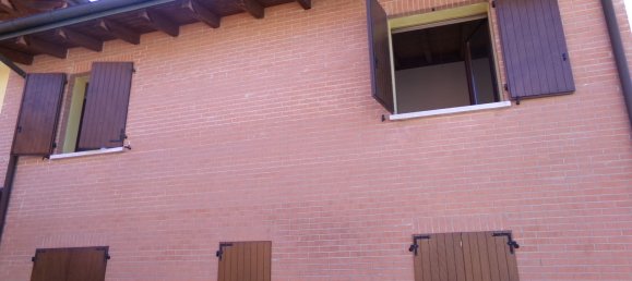 5 bedrooms Apartment in Vigarano Mainarda, Italy No. 343101 5