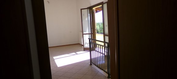 5 bedrooms Apartment in Vigarano Mainarda, Italy No. 343101 45