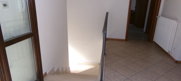 5 bedrooms Apartment in Vigarano Mainarda, Italy No. 343101 19