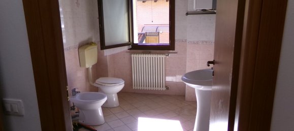 5 bedrooms Apartment in Vigarano Mainarda, Italy No. 343101 44