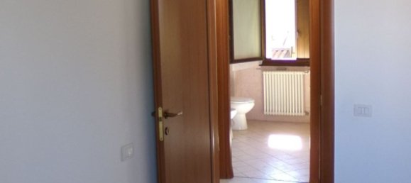 5 bedrooms Apartment in Vigarano Mainarda, Italy No. 343101 39
