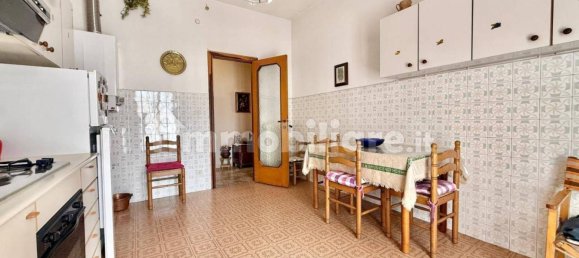 2 Schlafzimmer Wohnung in Rieti, Italy, Nr. 65342 6