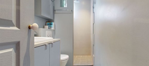 2 chambres Appartement à Paris, France No. 184518 7