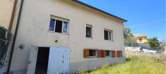 2 chambres Maison à Gualdo Cattaneo, Italy No. 261078 21