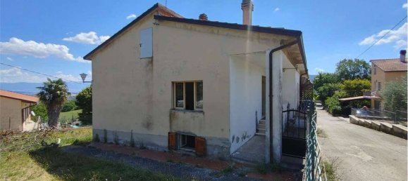 2 chambres Maison à Gualdo Cattaneo, Italy No. 261078 4
