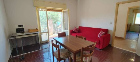 2 chambres Maison à Gualdo Cattaneo, Italy No. 261078 11