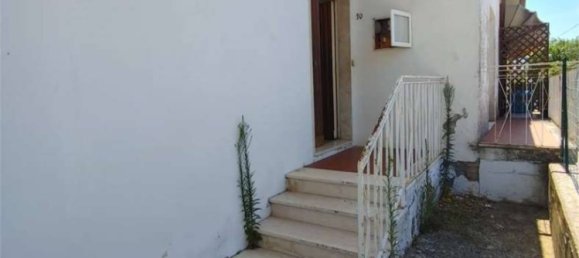 2 chambres Maison à Gualdo Cattaneo, Italy No. 261078 7