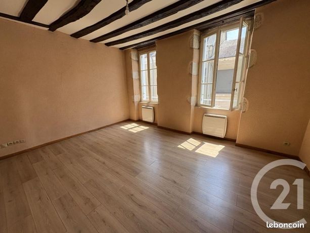 1 chambre Appartement à Châteauroux, France No. 304948