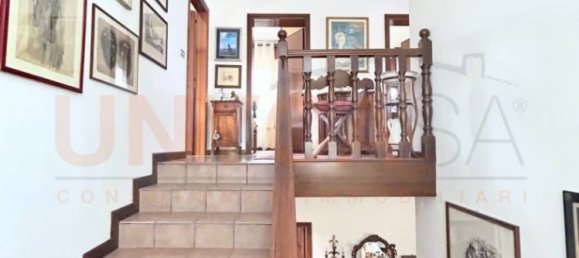 4 bedrooms Villa in Mestrino, Italy No. 261935 8