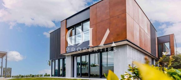 4 bedrooms Villa in Saadiyat Island, UAE No. 17476 2