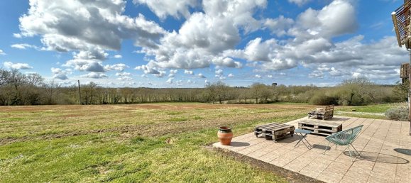 Castillos de 5 dormitorios en Mont-de-Marsan, France No. 299036 17