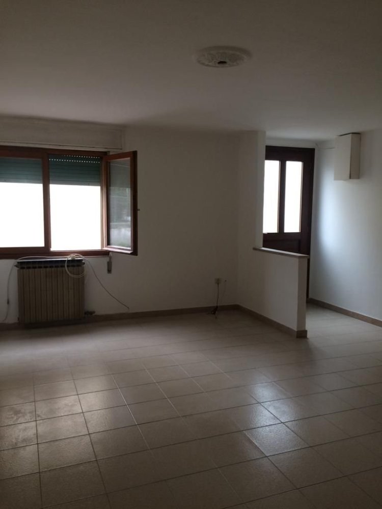 Дом с 2 спальнями в Адрия, Италия № 223108