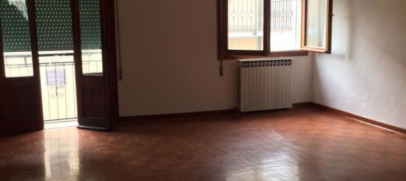 Дом с 2 спальнями в Адрия, Италия № 223108 4