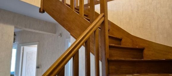 Casa T4 em Saint-Cyr-sur-Loire, France N.º 243010 3