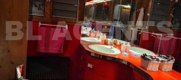 3 bedrooms House in Saint-Chaffrey, France No. 342378 3