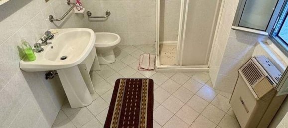 6-salle Maison à Alto Reno Terme, Italy No. 80639 17