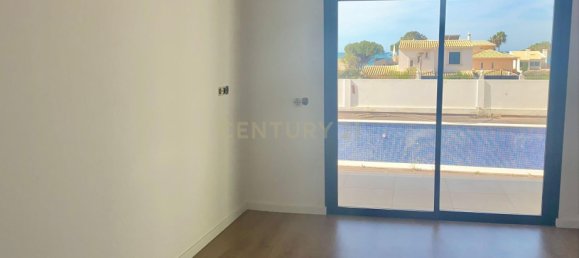 5 bedrooms Villa in Guia, Portugal No. 133315 8