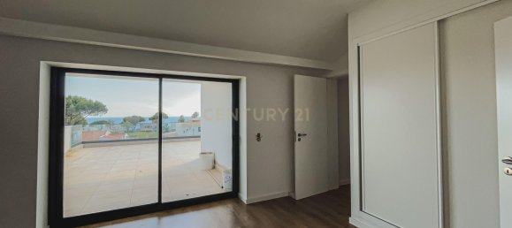 5 bedrooms Villa in Guia, Portugal No. 133315 12