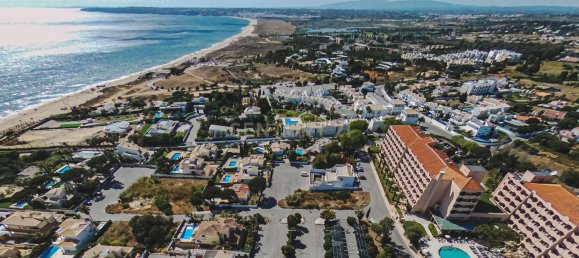 5 bedrooms Villa in Guia, Portugal No. 133315 28