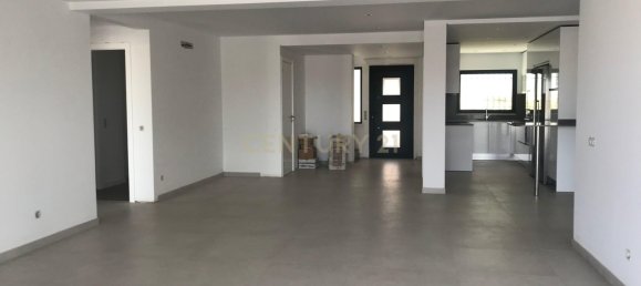 5 bedrooms Villa in Guia, Portugal No. 133315 18