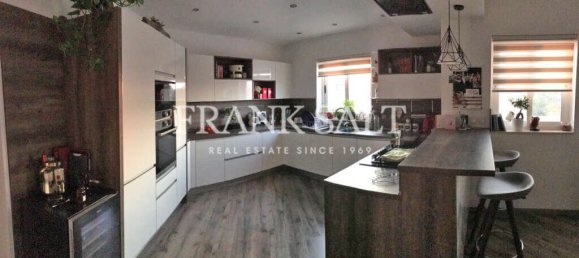 3 Schlafzimmer Wohnung in Saint Paul's Bay, Malta, Nr. 4354 3