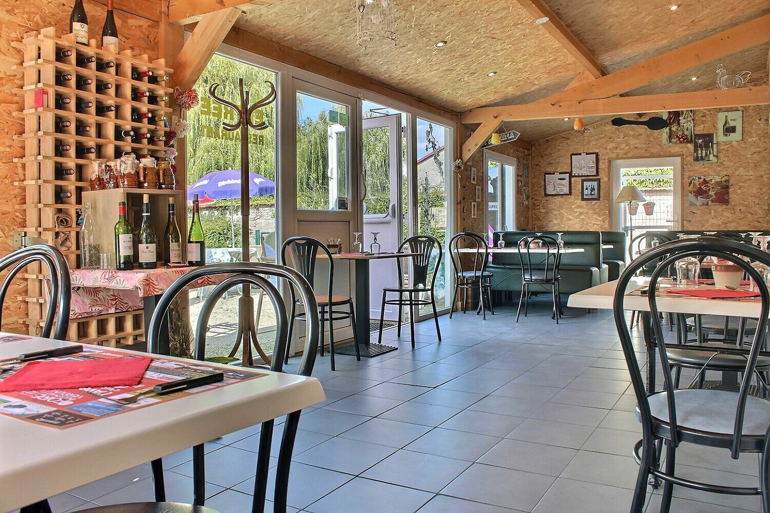 Gewerbliche Immobilie in Verdun, France 220m², Nr. 251937