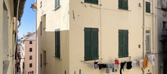 3 bedrooms Apartment in Genoa, Italy No. 376396 6