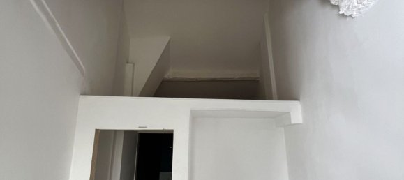 3 bedrooms Apartment in Genoa, Italy No. 376396 9