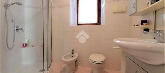 2 Schlafzimmer Wohnung in Caglio, Italy, Nr. 237553 17