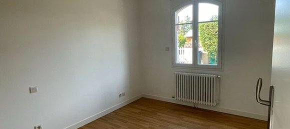 Casa de 3 dormitorios en Chateauroux, France No. 310748 7