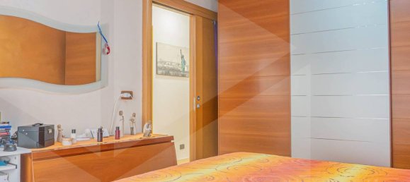 3غرفة شقة في Bari, Italy رقم 17722 19